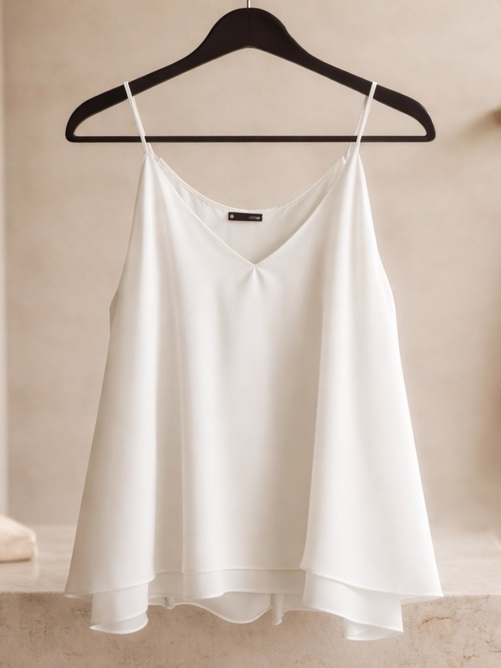 Krisa V-Neck Layered Camisole  women’s large  White